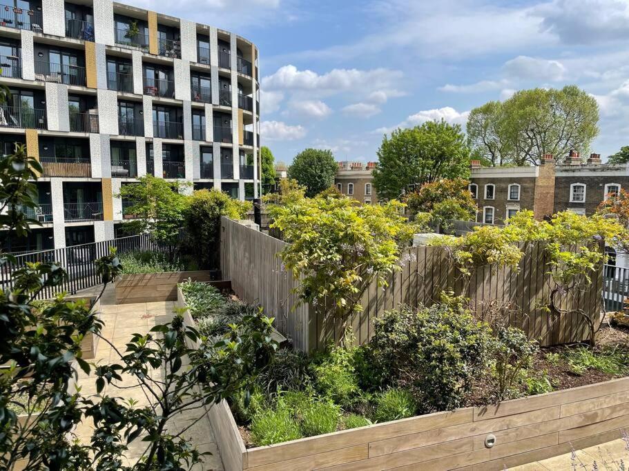 Apartmán Cool Dalston Studio With Balcony And Gym Londýn Exteriér fotografie
